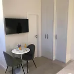Apartment Park *