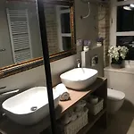 Apartment Park