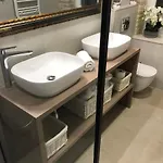 Park Apartment *