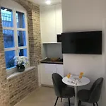 Park Apartment