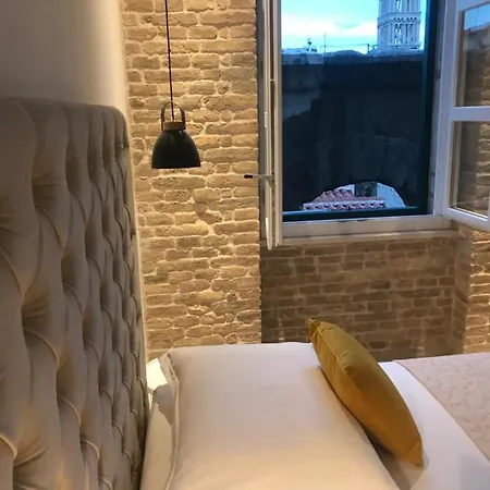 Park Apartment *