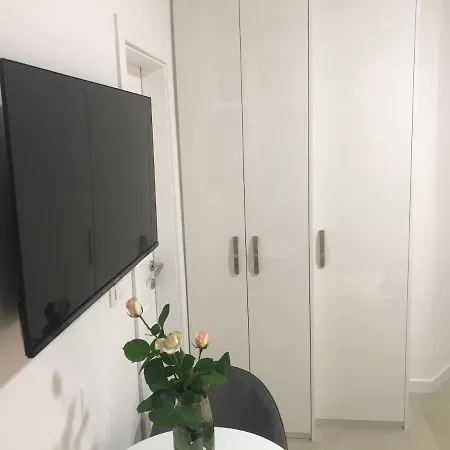 Apartment Park *