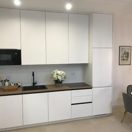 Park Apartment